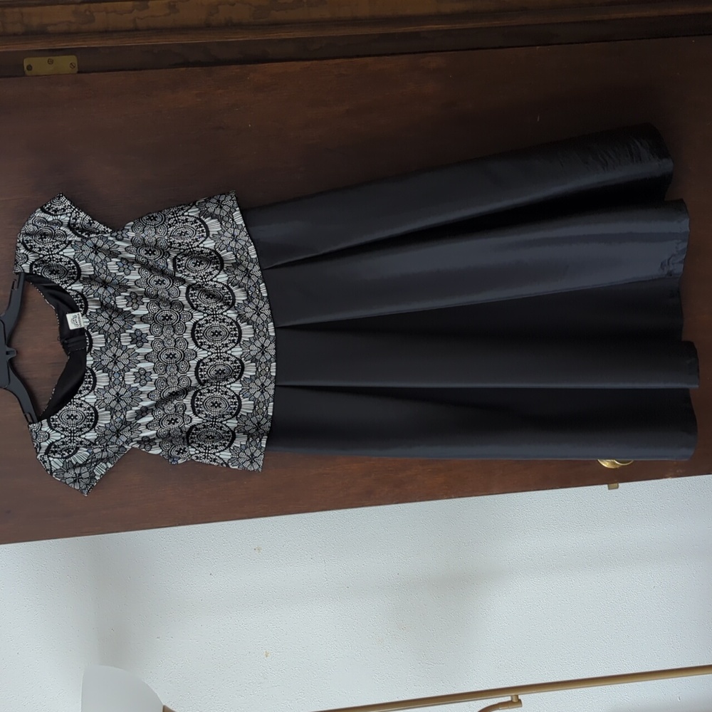 Sangria women's size 10 dress